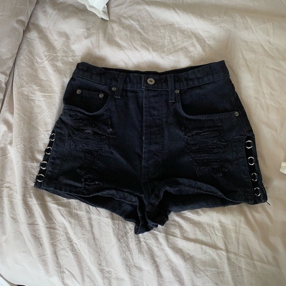 Carmar Pants - Jean Shorts